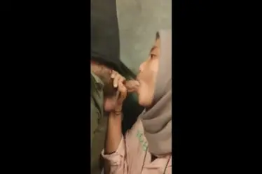 Jilbab Diminta BJ Sebelum Tidur Nurut Tanpa Protes Viral Indo Lumer